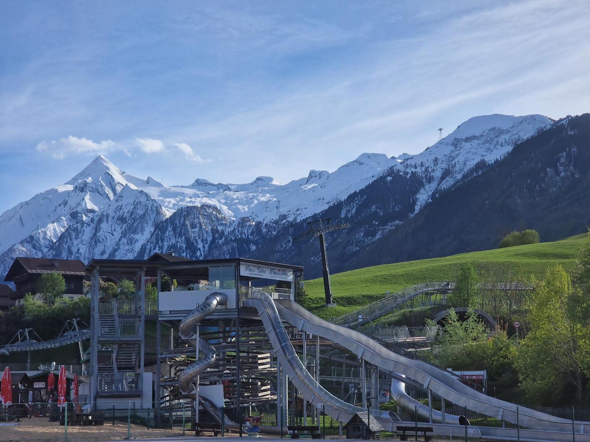 Adler Kaprun, Golf 'N' Ski And Mountain Biking. Esterno foto